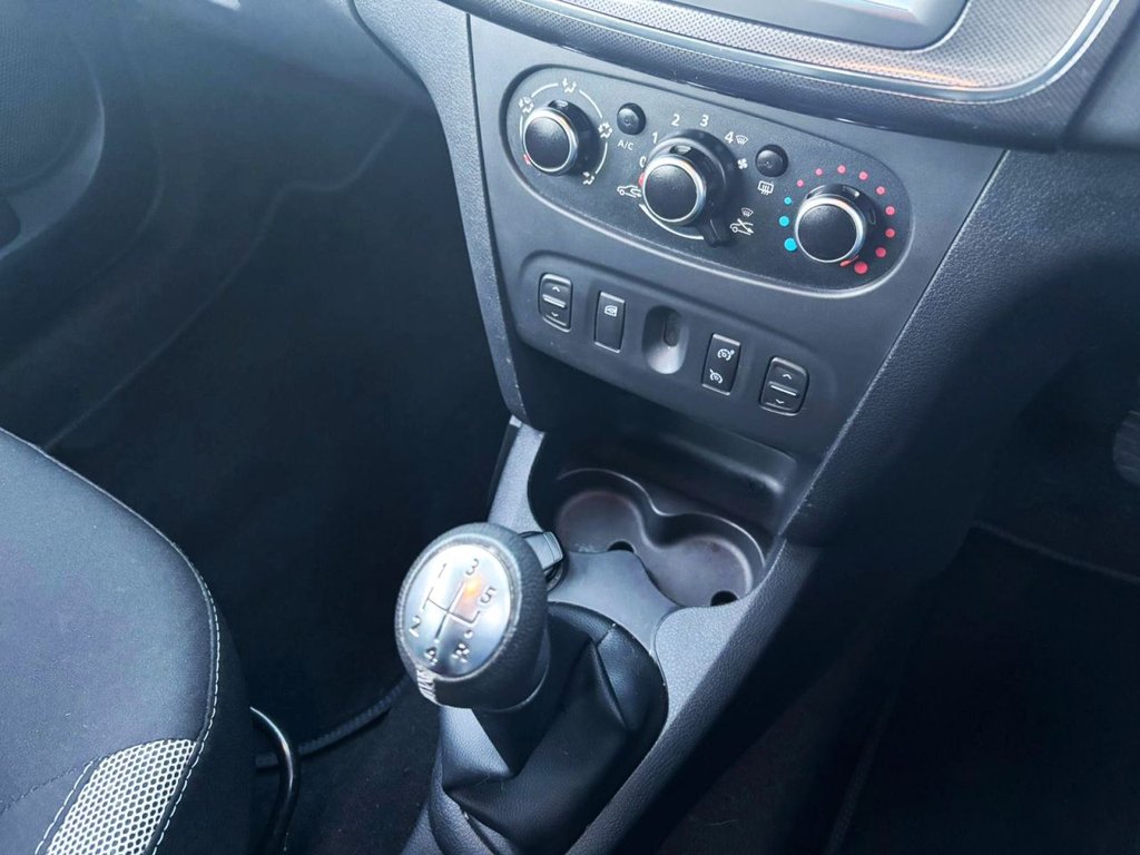 Used Dacia Sandero Stepway 2019 for sale - 77672705: Photo 19