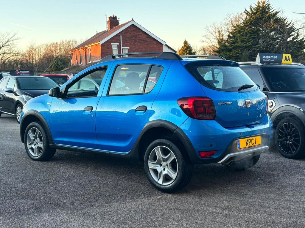 Used Dacia Sandero Stepway 2019 for sale - 77672705: Photo 7