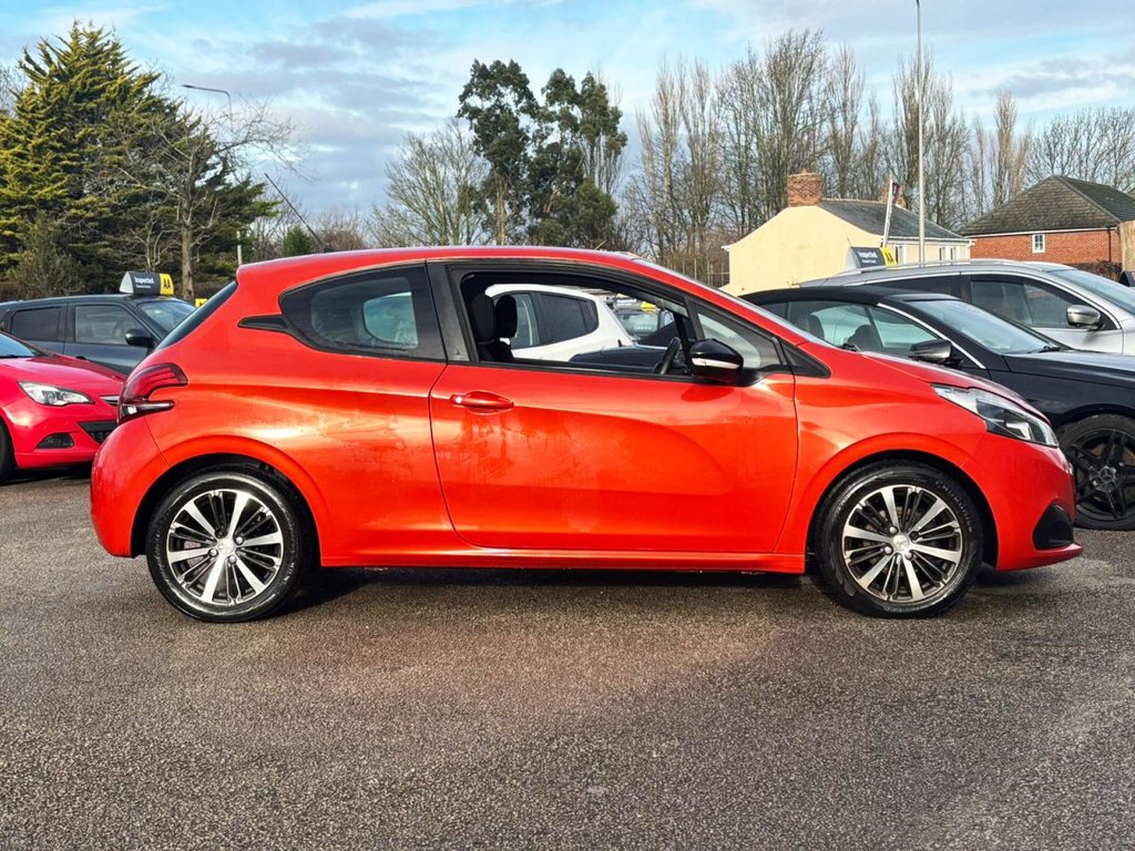 Used Peugeot 208 2016 for sale - 77200161: Photo 13