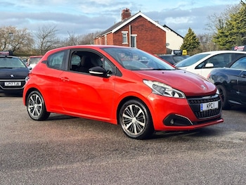 Used Peugeot 208 2016 for sale - 77200161: Photo