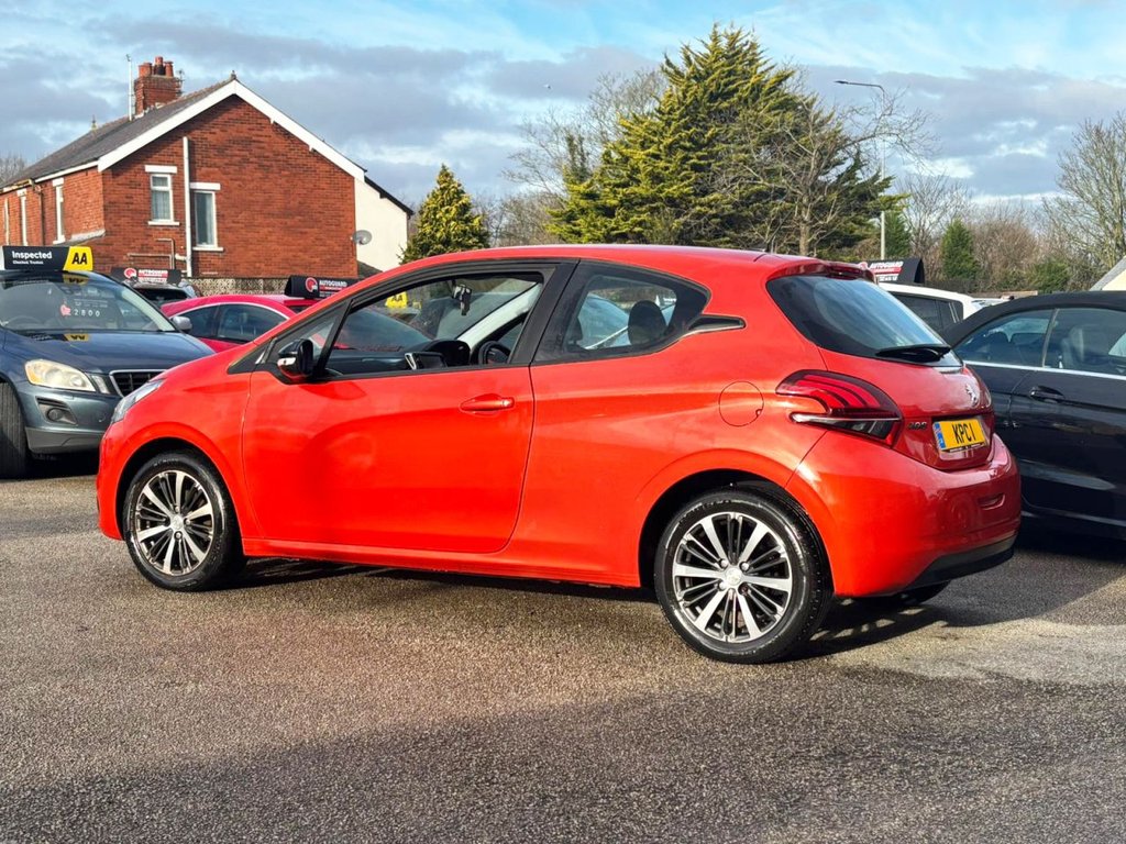Used Peugeot 208 2016 for sale - 77200161: Photo 6