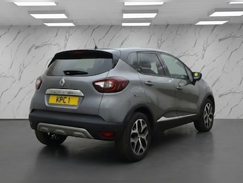 Used Renault Captur 2018 for sale - 77720347: Photo