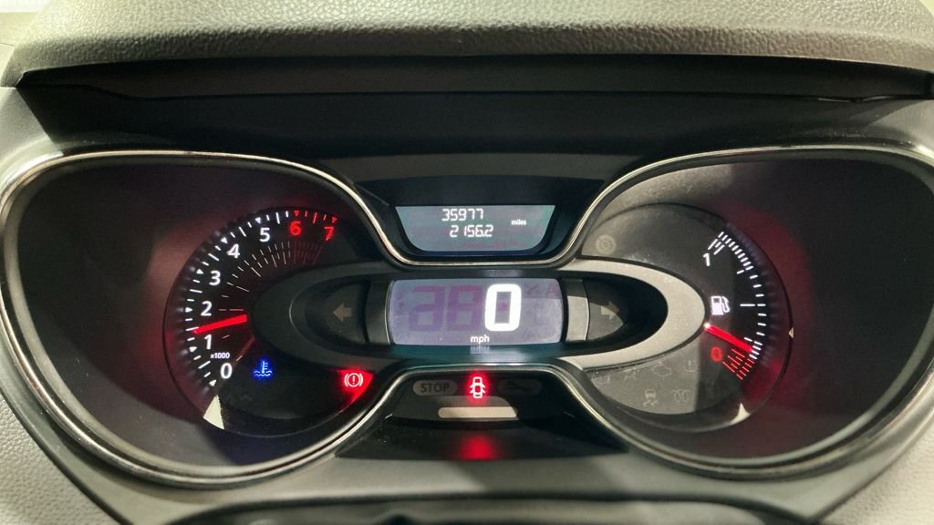 Used Renault Captur 2018 for sale - 77720347: Photo 8