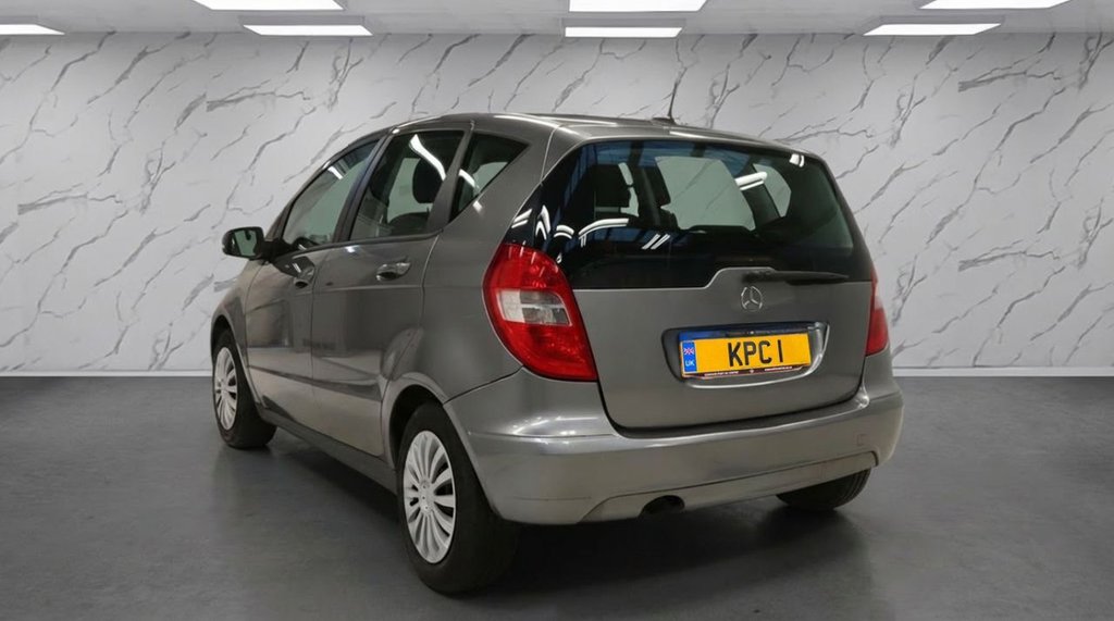 Used Mercedes-Benz A-Class 2010 for sale - 77064925: Photo 3