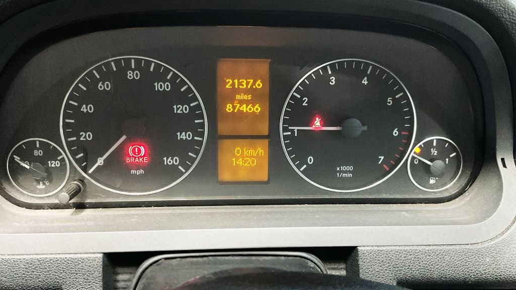 Used Mercedes-Benz A-Class 2010 for sale - 77064925: Photo 8