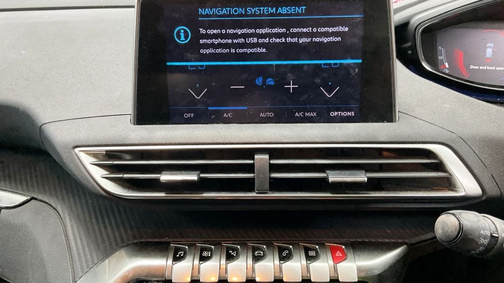 Used Peugeot 3008 2018 for sale - 76386195: Photo 7