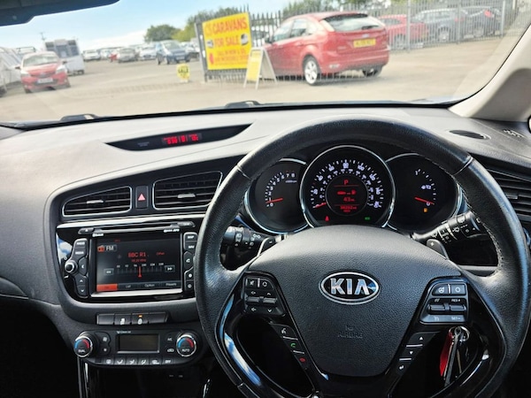 Used Kia Ceed 2014 for sale - 75671670: Photo 28