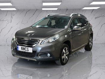 Used Peugeot 2008 2015 for sale - 79538854: Photo
