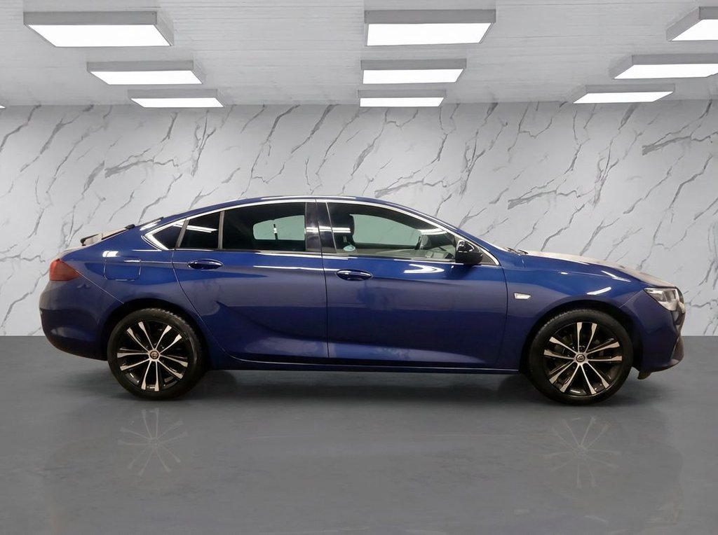 Used Vauxhall Insignia 2021 for sale - 77288204: Photo 5