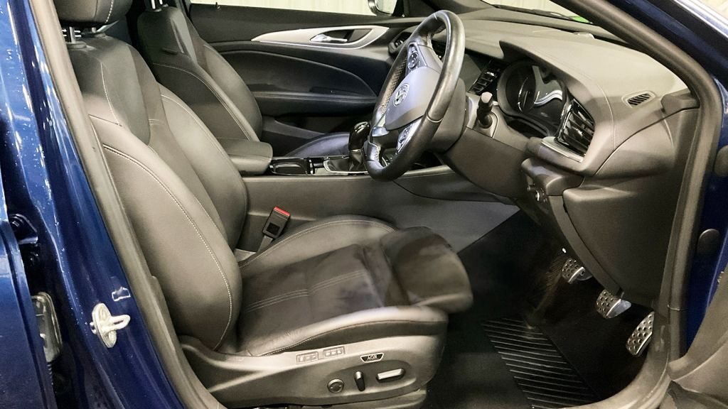 Used Vauxhall Insignia 2021 for sale - 77288204: Photo 9