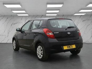 Used Hyundai i20 2012 for sale - 78061794: Photo