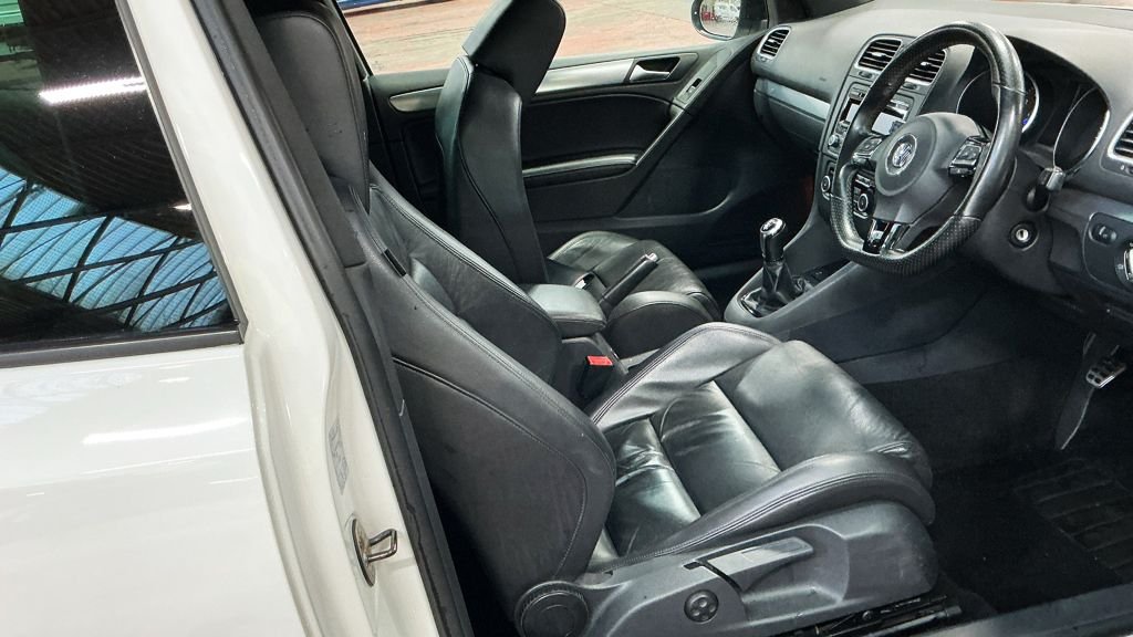 Used Volkswagen Golf 2012 for sale - 76487039: Photo 8