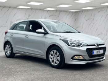 Used Hyundai i20 2017 for sale - 74896122: Photo