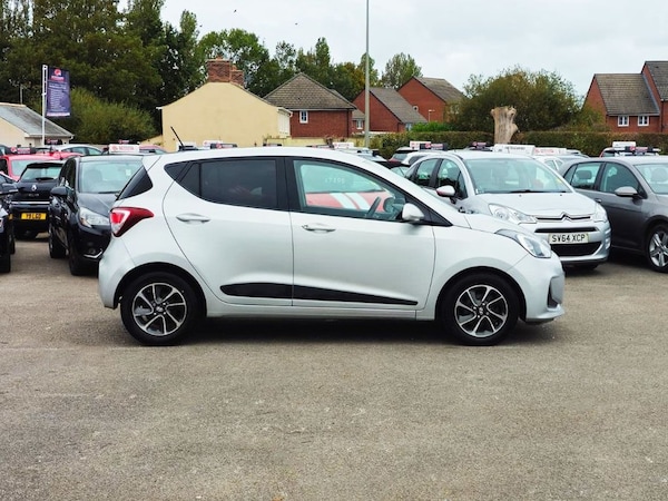 Used Hyundai i10 2017 for sale - 75735524: Photo 14