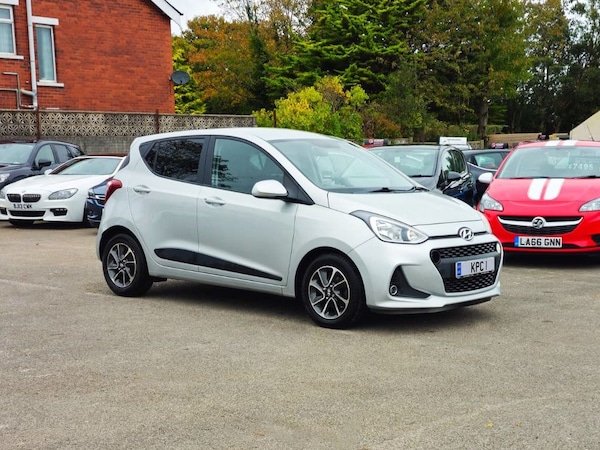 Used Hyundai i10 2017 for sale - 75735524: Photo 2