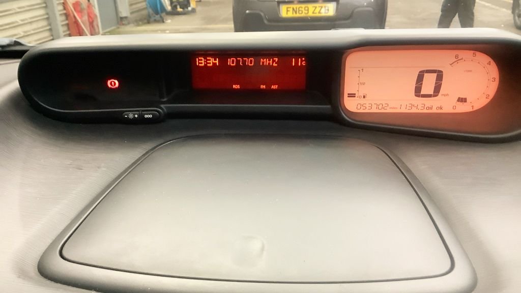 Used Citroen C3 Picasso 2010 for sale - 77734647: Photo 11