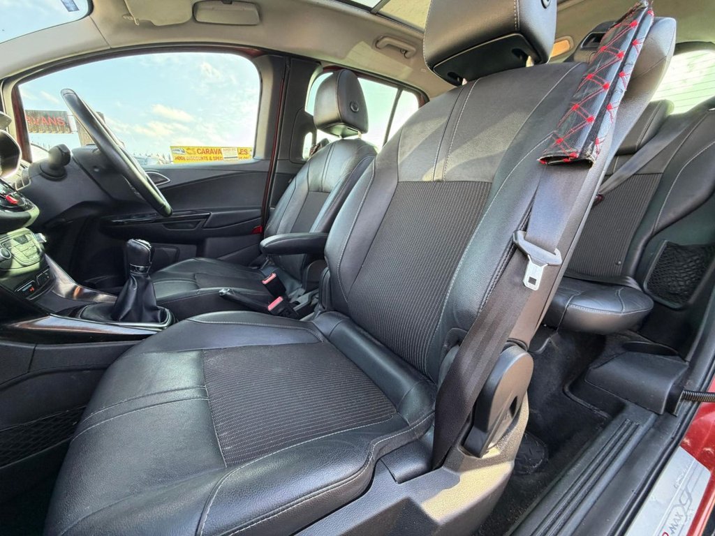 Used Ford B-MAX 2015 for sale - 77936249: Photo 15