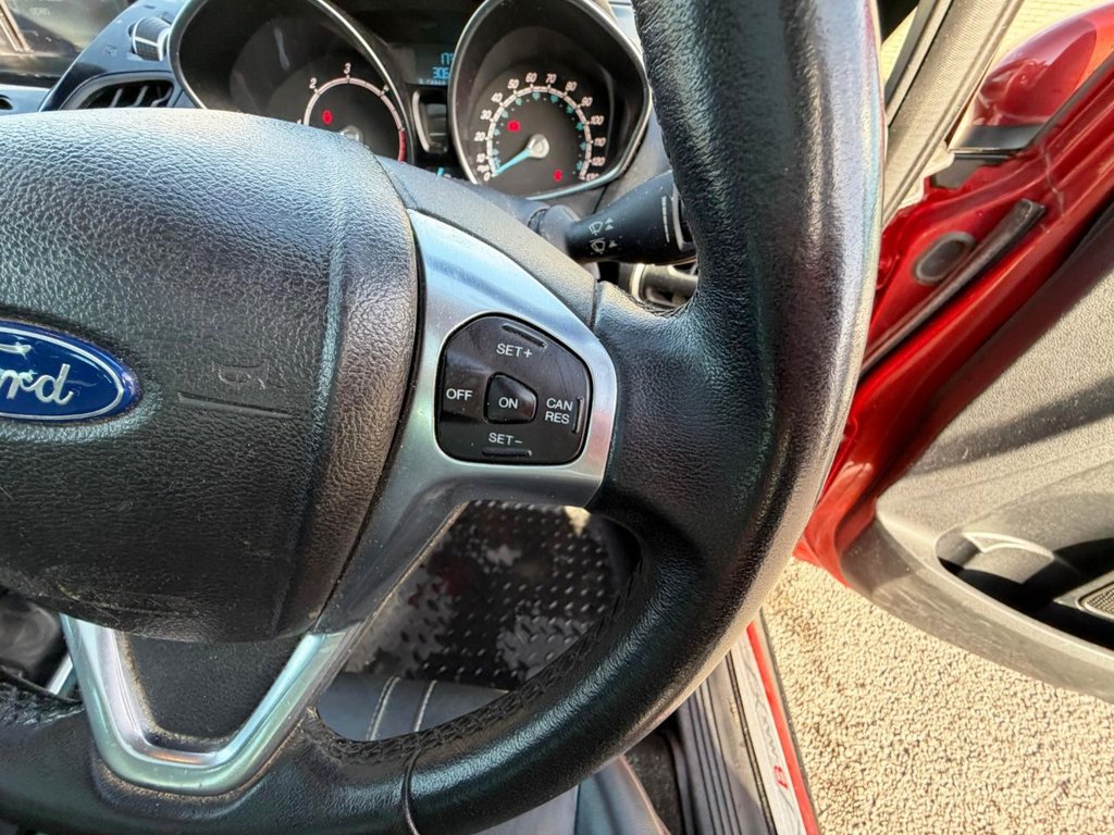 Used Ford B-MAX 2015 for sale - 77936249: Photo 20