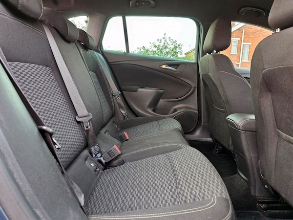 Used Vauxhall Astra 2017 for sale - 76279480: Photo 29