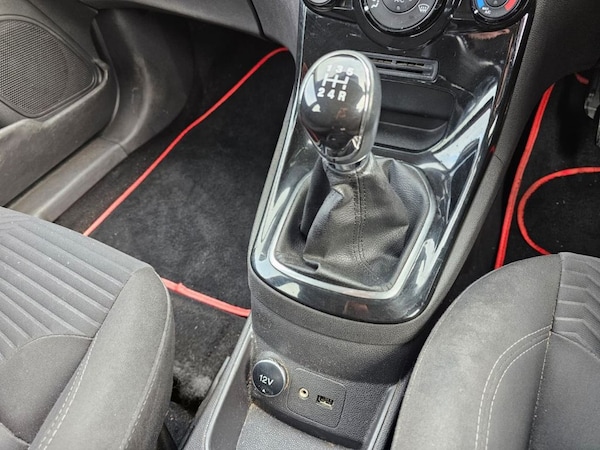 Used Ford Fiesta 2013 for sale - 76092787: Photo 20