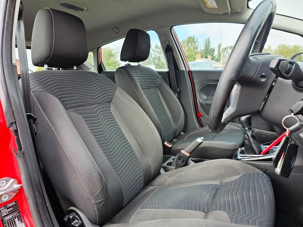 Used Ford Fiesta 2013 for sale - 76092787: Photo 23