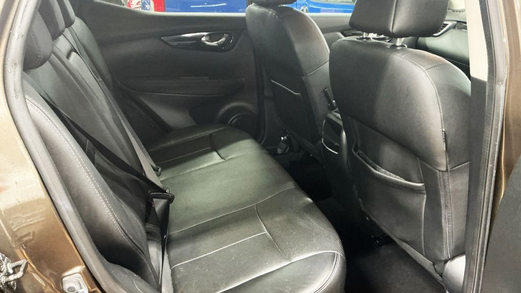 Used Nissan Qashqai 2014 for sale - 77734650: Photo 9