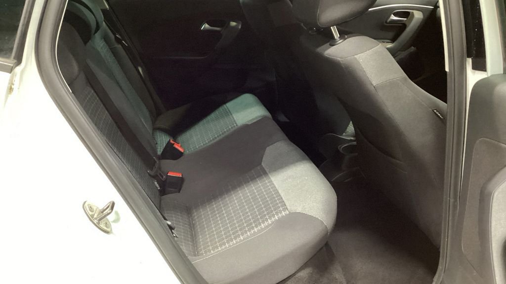 Used Volkswagen Polo 2017 for sale - 77165937: Photo 10