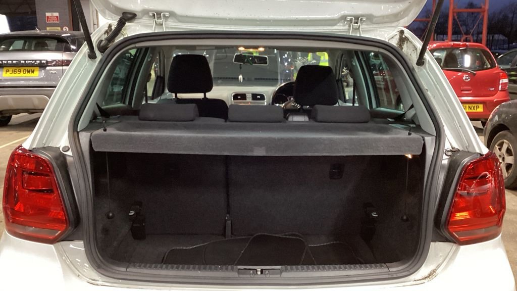 Used Volkswagen Polo 2017 for sale - 77165937: Photo 11