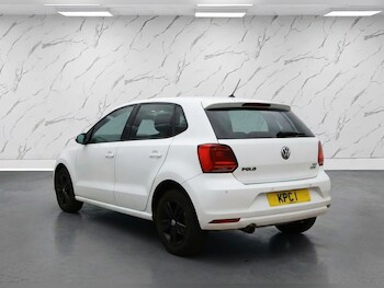 Used Volkswagen Polo 2017 for sale - 77165937: Photo