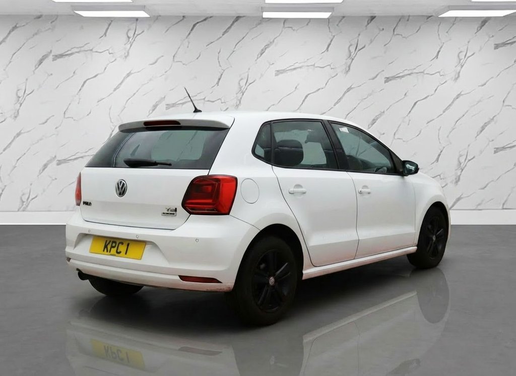 Used Volkswagen Polo 2017 for sale - 77165937: Photo 4