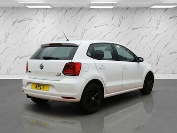 Used Volkswagen Polo 2017 for sale - 77165937: Photo