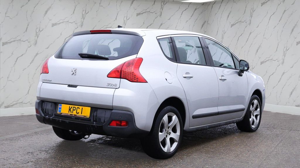 Used Peugeot 3008 2012 for sale - 76386373: Photo 4