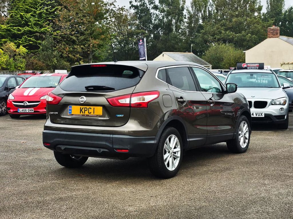 Used Nissan Qashqai 2014 for sale - 76395932: Photo 11