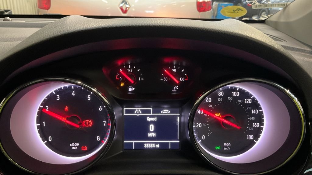 Used Vauxhall Astra 2018 for sale - 78061867: Photo 8