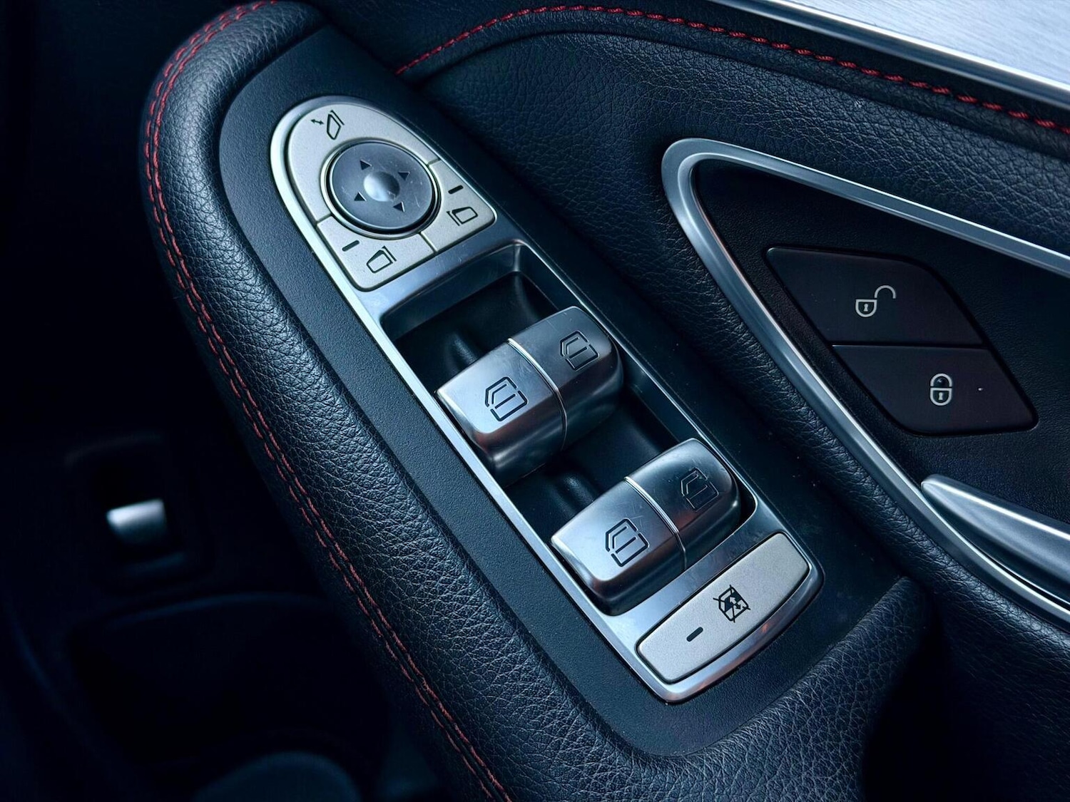 Used Mercedes-Benz C Class 2019 for sale - 77884414: Photo 11