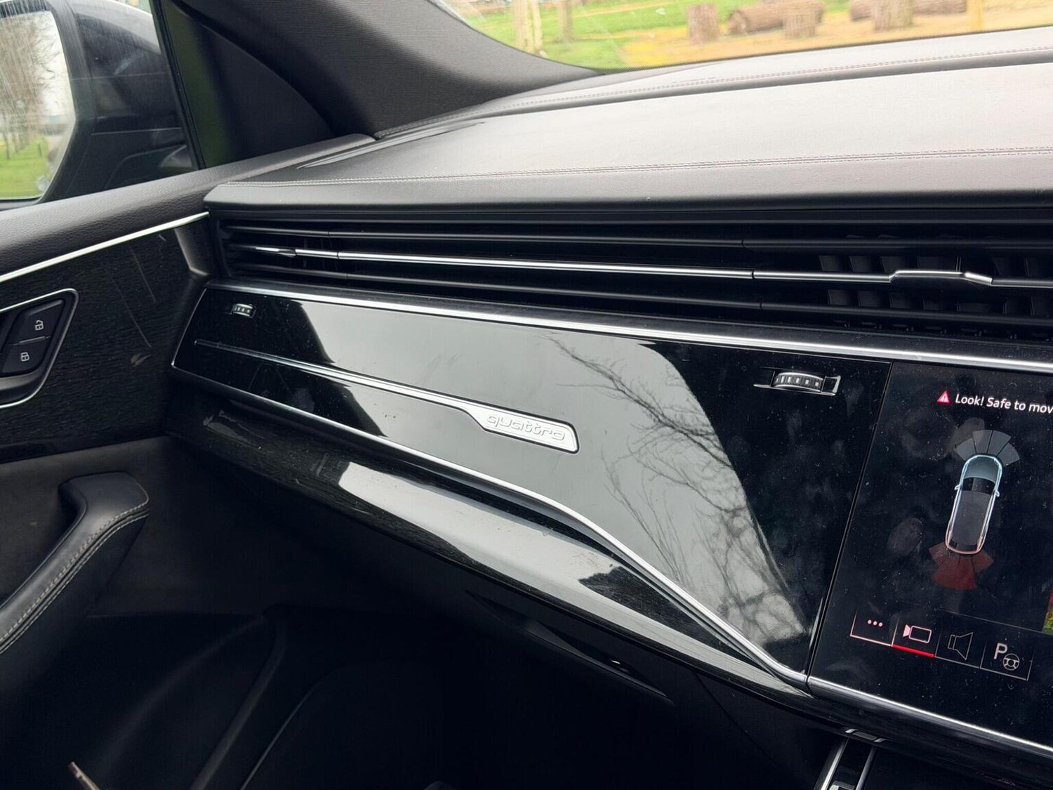 Used Audi SQ8 2022 for sale - 77884382: Photo 12