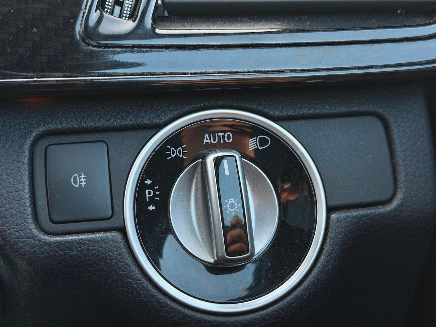 Used Mercedes-Benz E Class 2016 for sale - 77884419: Photo 31