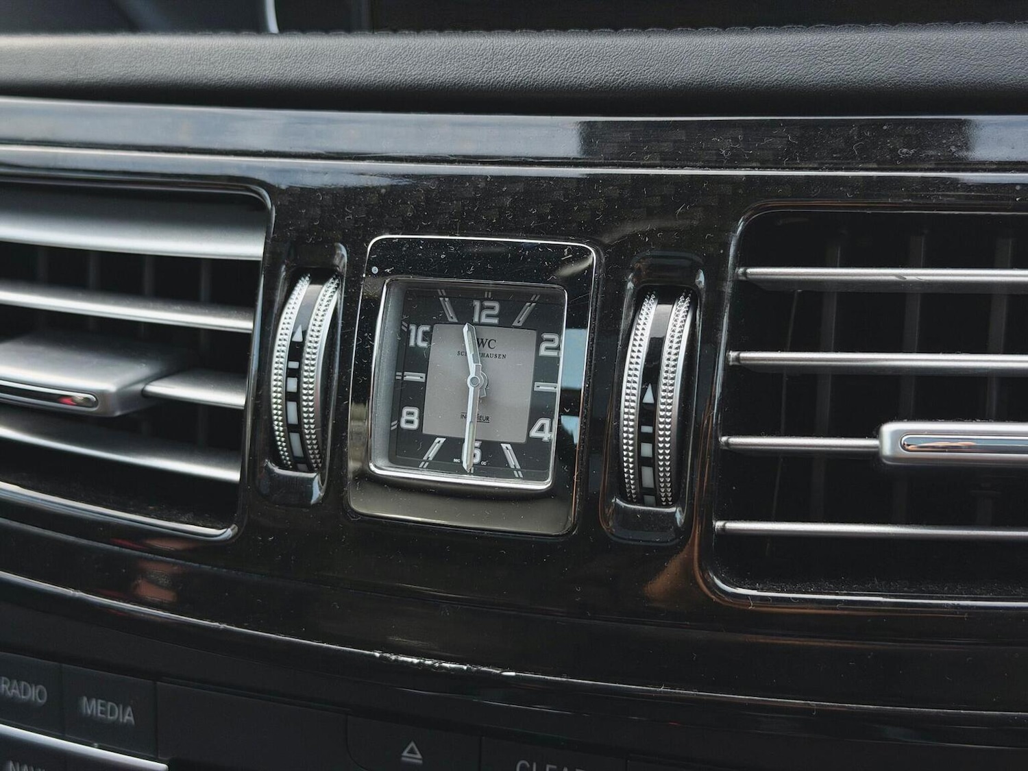 Used Mercedes-Benz E Class 2016 for sale - 77884419: Photo 37