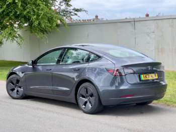 Used Tesla Model 3 2021 for sale - 74676887: Photo