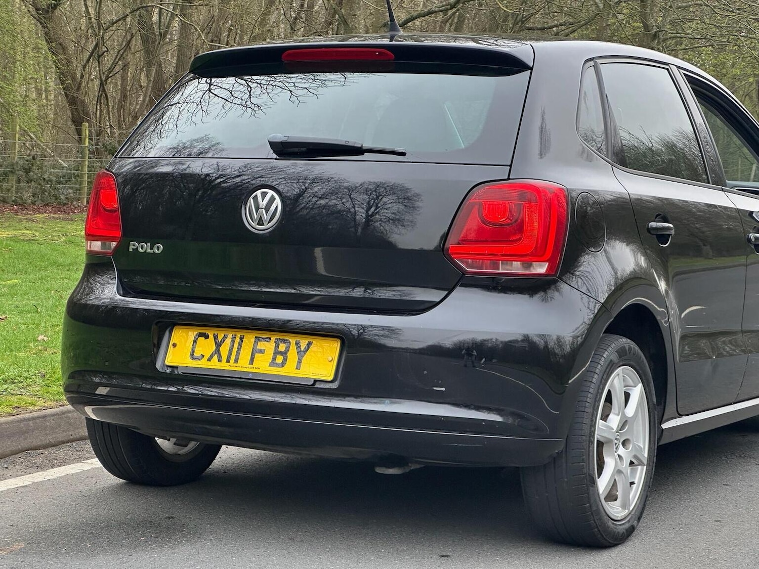 Used Volkswagen Polo 2011 for sale - 77896116: Photo 17