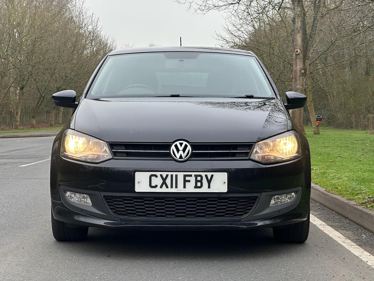 Used Volkswagen Polo 2011 for sale - 77896116: Photo 2