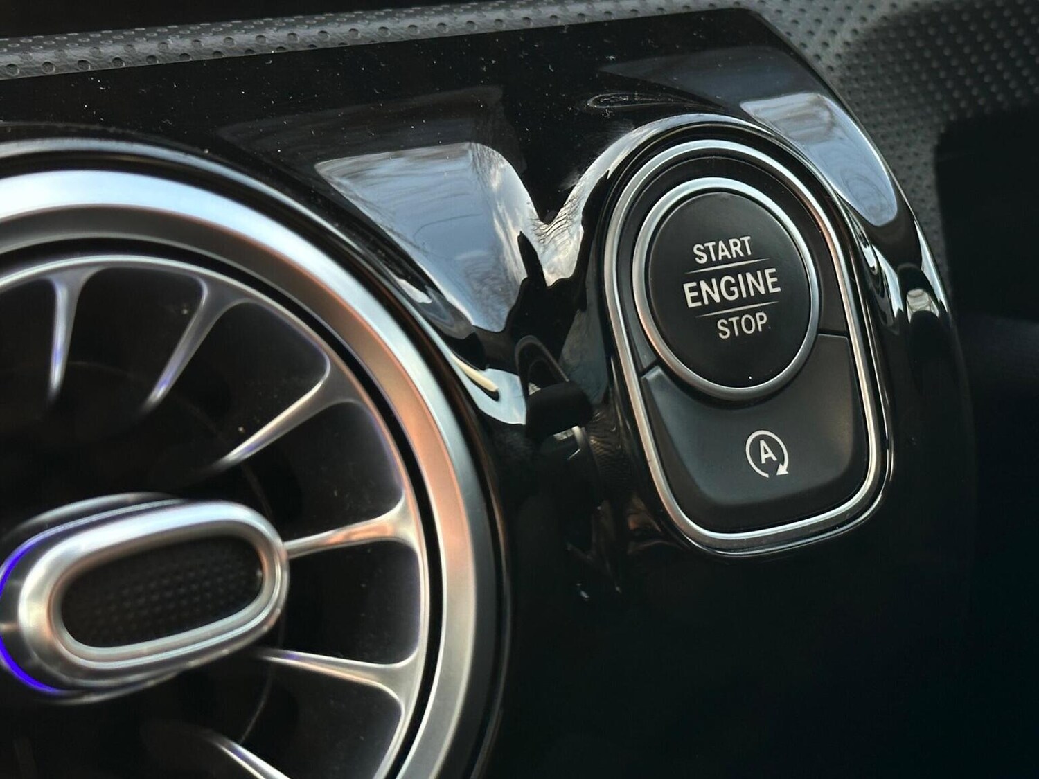 Used Mercedes-Benz A-Class 2020 for sale - 77884393: Photo 35