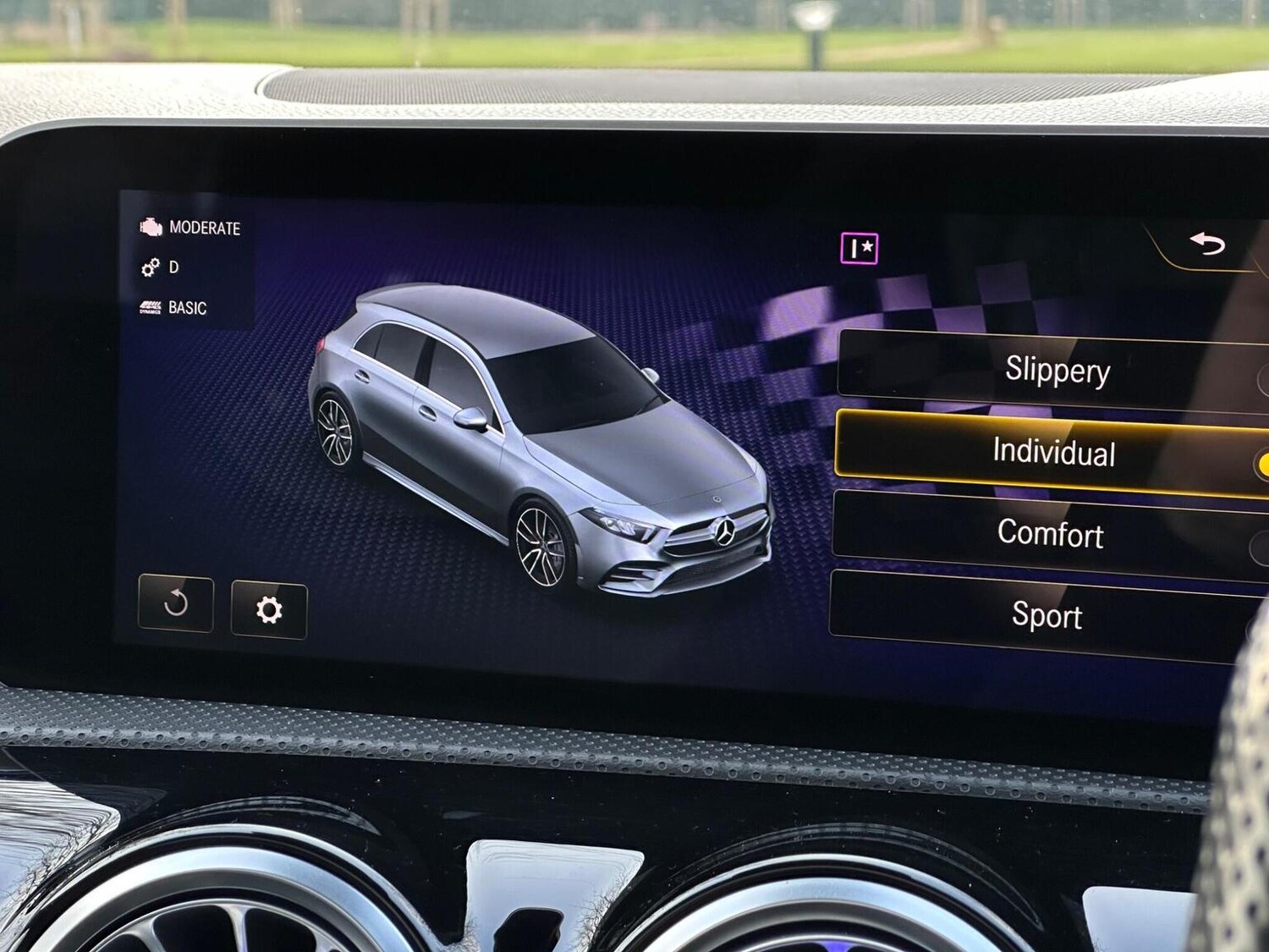 Used Mercedes-Benz A-Class 2020 for sale - 77884393: Photo 42