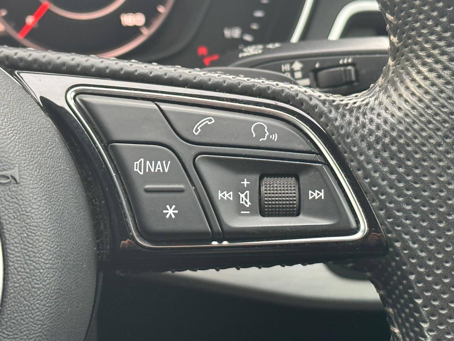 Used Audi A4 2019 for sale - 77884425: Photo 17