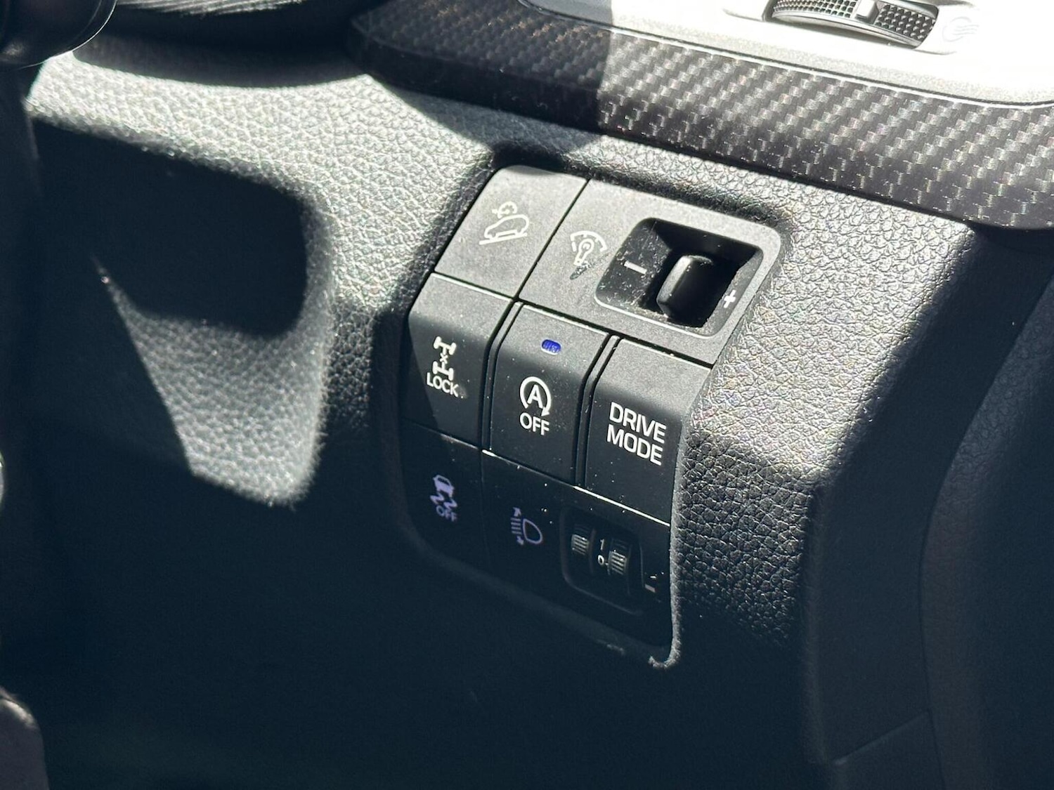 Used Hyundai Santa Fe 2016 for sale - 77884420: Photo 20