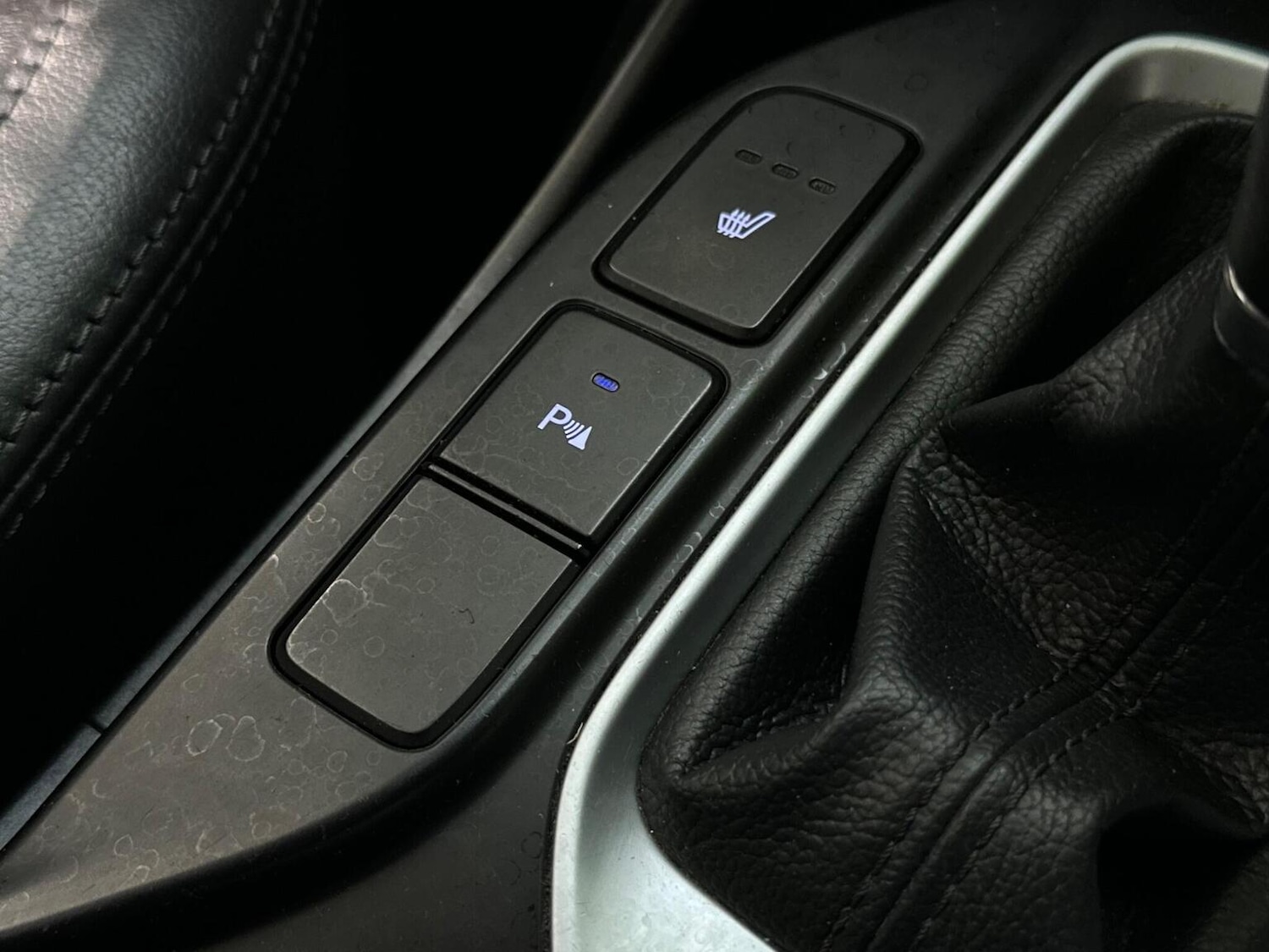 Used Hyundai Santa Fe 2016 for sale - 77884420: Photo 28