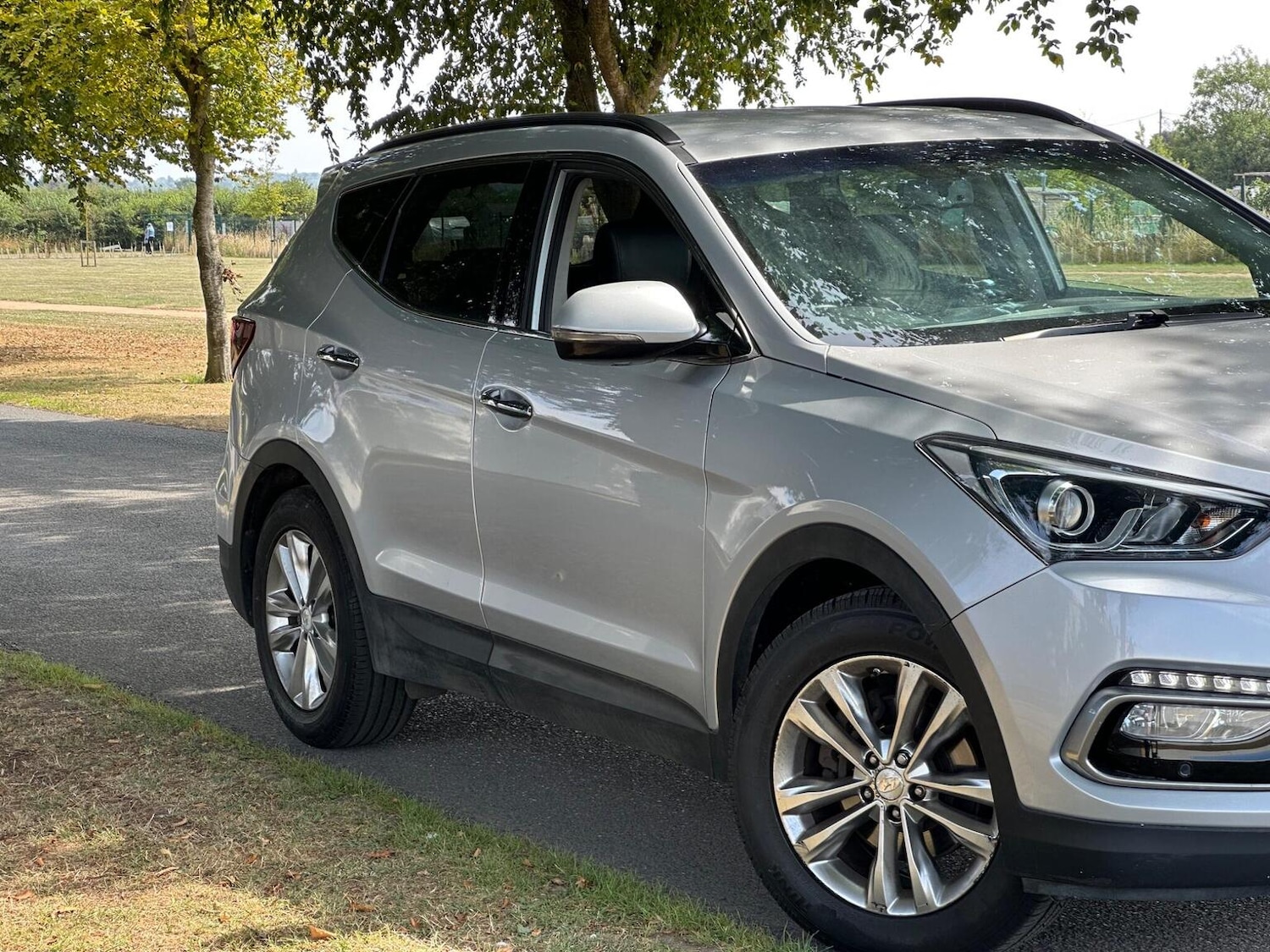 Used Hyundai Santa Fe 2016 for sale - 77884420: Photo 37