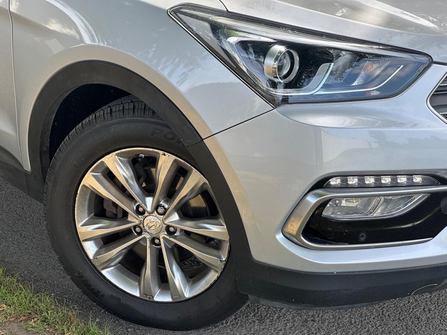 Used Hyundai Santa Fe 2016 for sale - 77884420: Photo 38