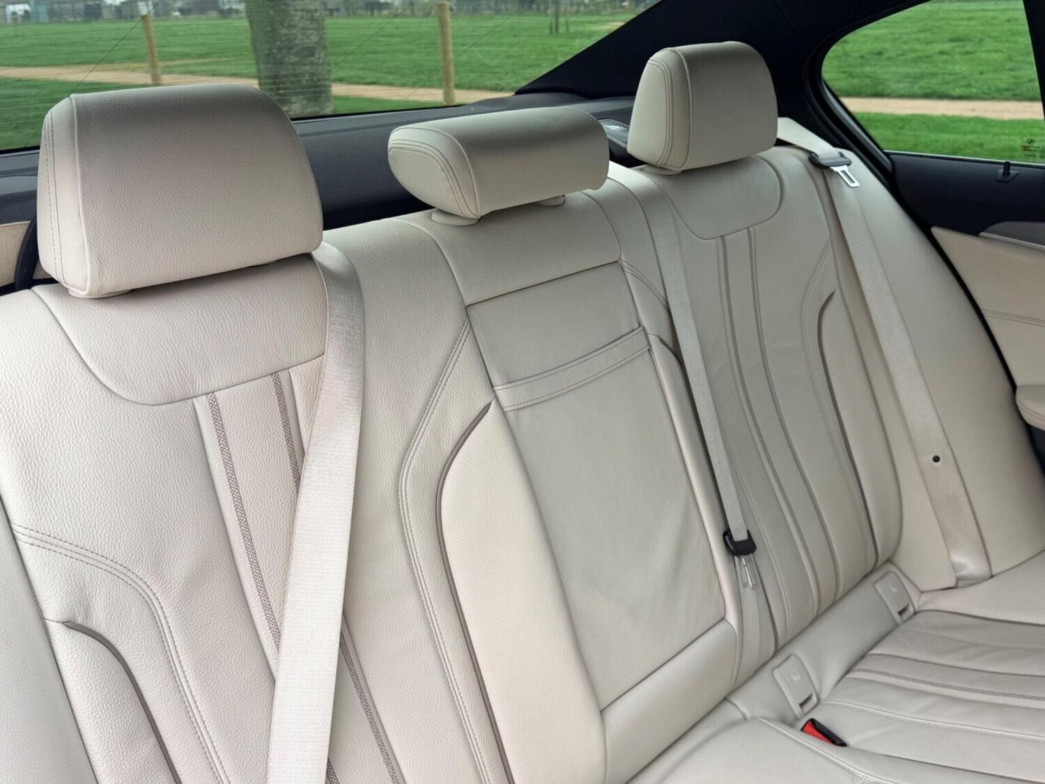 Used BMW 5 Series 2018 for sale - 77884378: Photo 11