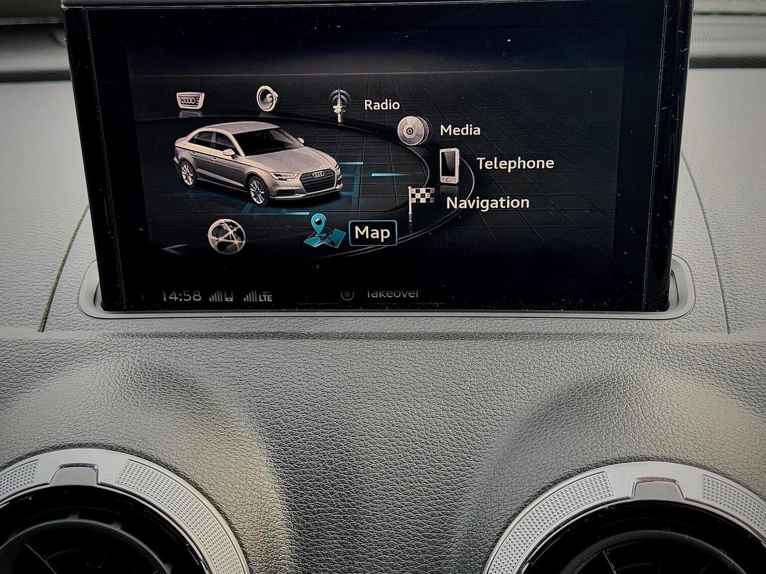 Used Audi RS3 2018 for sale - 77884403: Photo 39